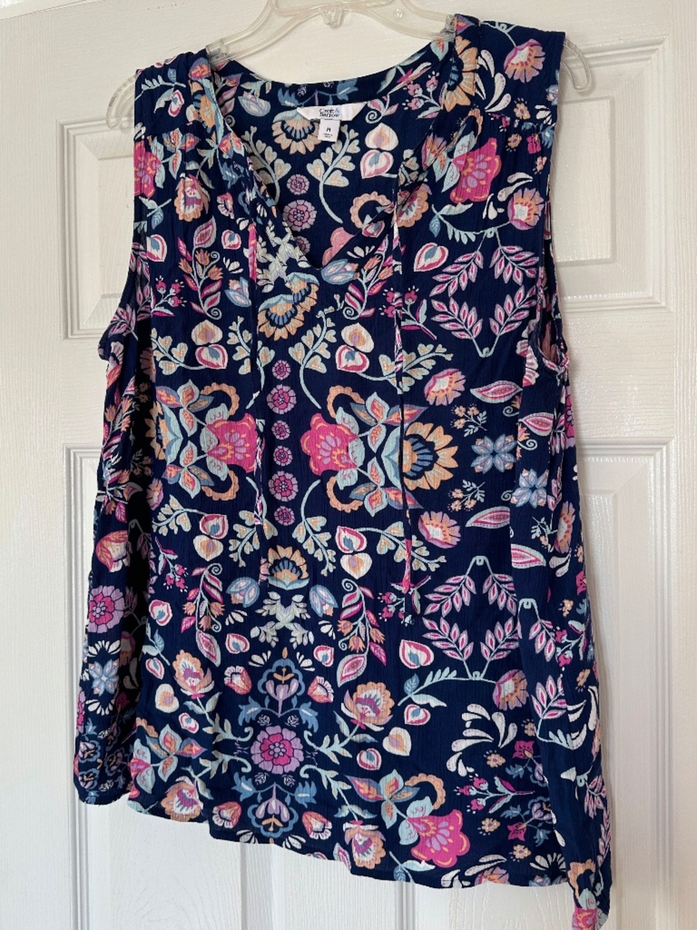 Women's Floral Sleeveless Top Size Medium Colorful